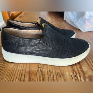Sofft black leather slip ons size 7.5
